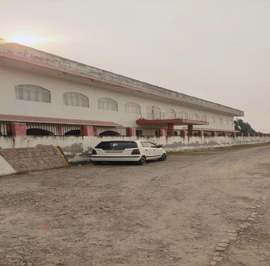 Jiya Green Garden & Banquet, Sonipat Exterior foto